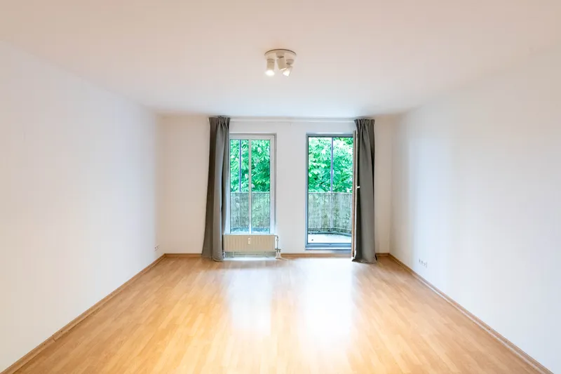 Großzügige 2-Raumwohnung mit Balkon und Aufzug — photo 1